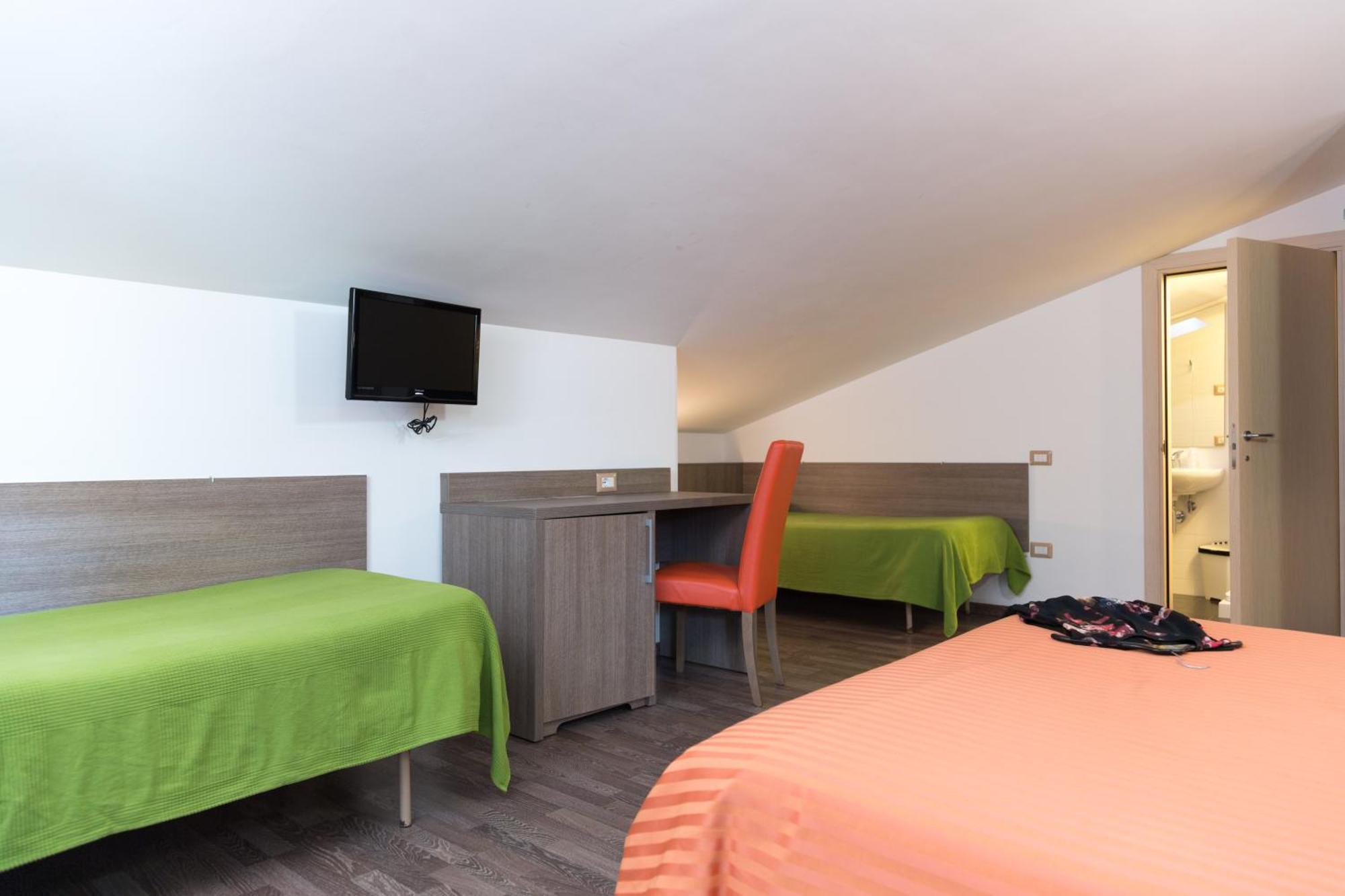 Hotel Miramare Pineto Buitenkant foto